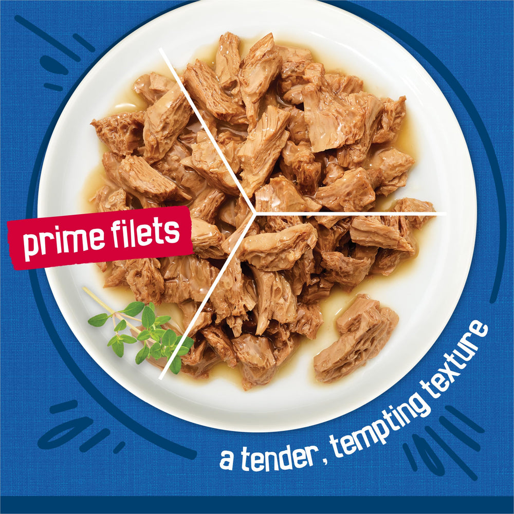 Friskies display of seafood ingredients highlighting real fish flavors benefit