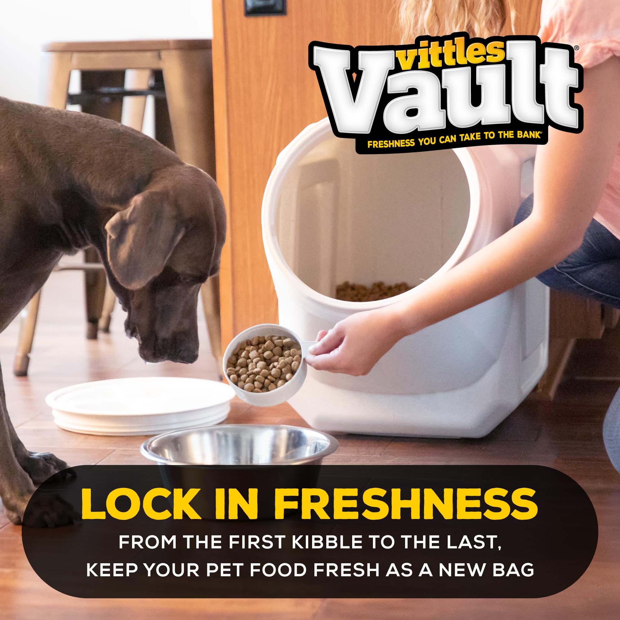 Gamma2 Vittles Vault side capacity label showing 40 lb storage clarity