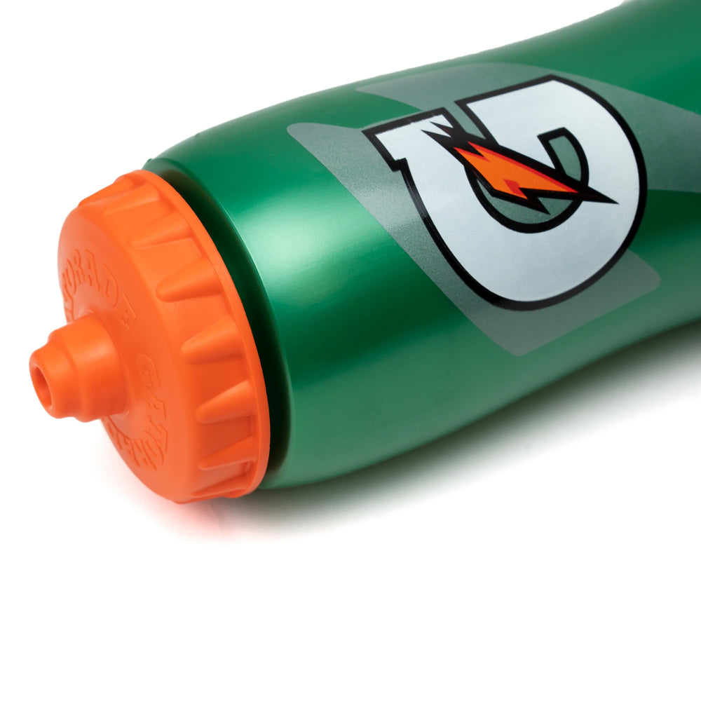 Gatorade self-sealing valve close-up highlighting no-spill advantage