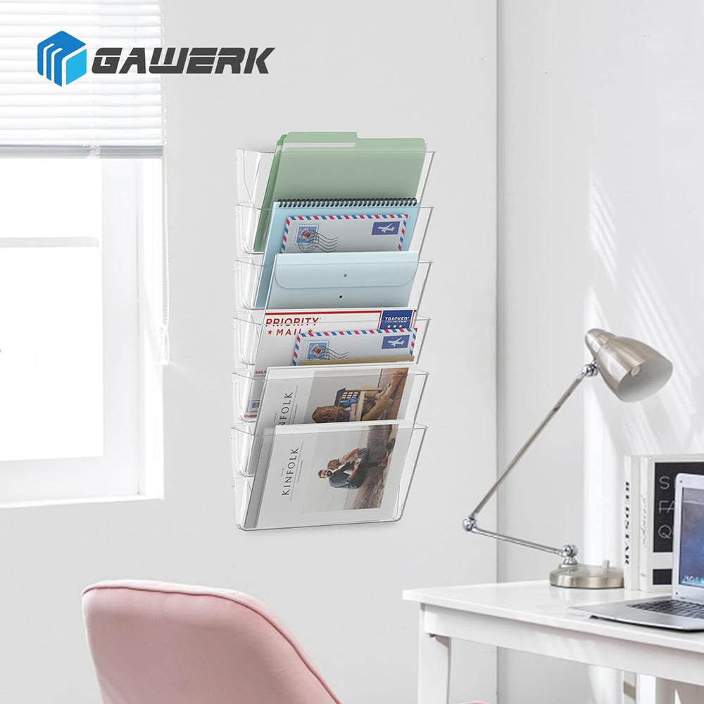 Gawerk packaging and included screws shows everything needed for mounting