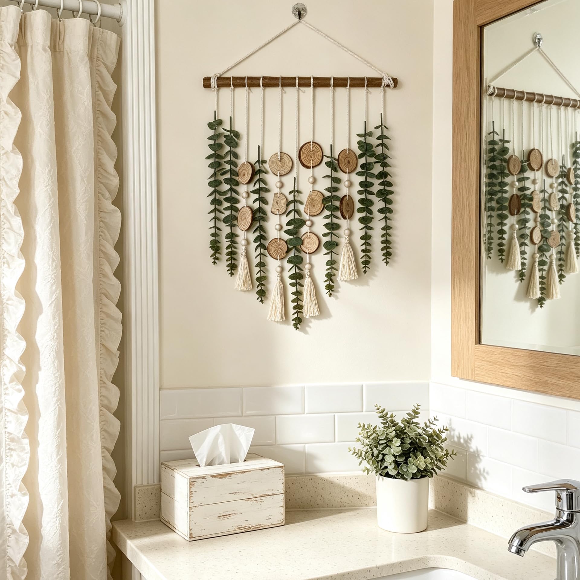 GIAUMA butterfly clip accent offers customizable decorative touch