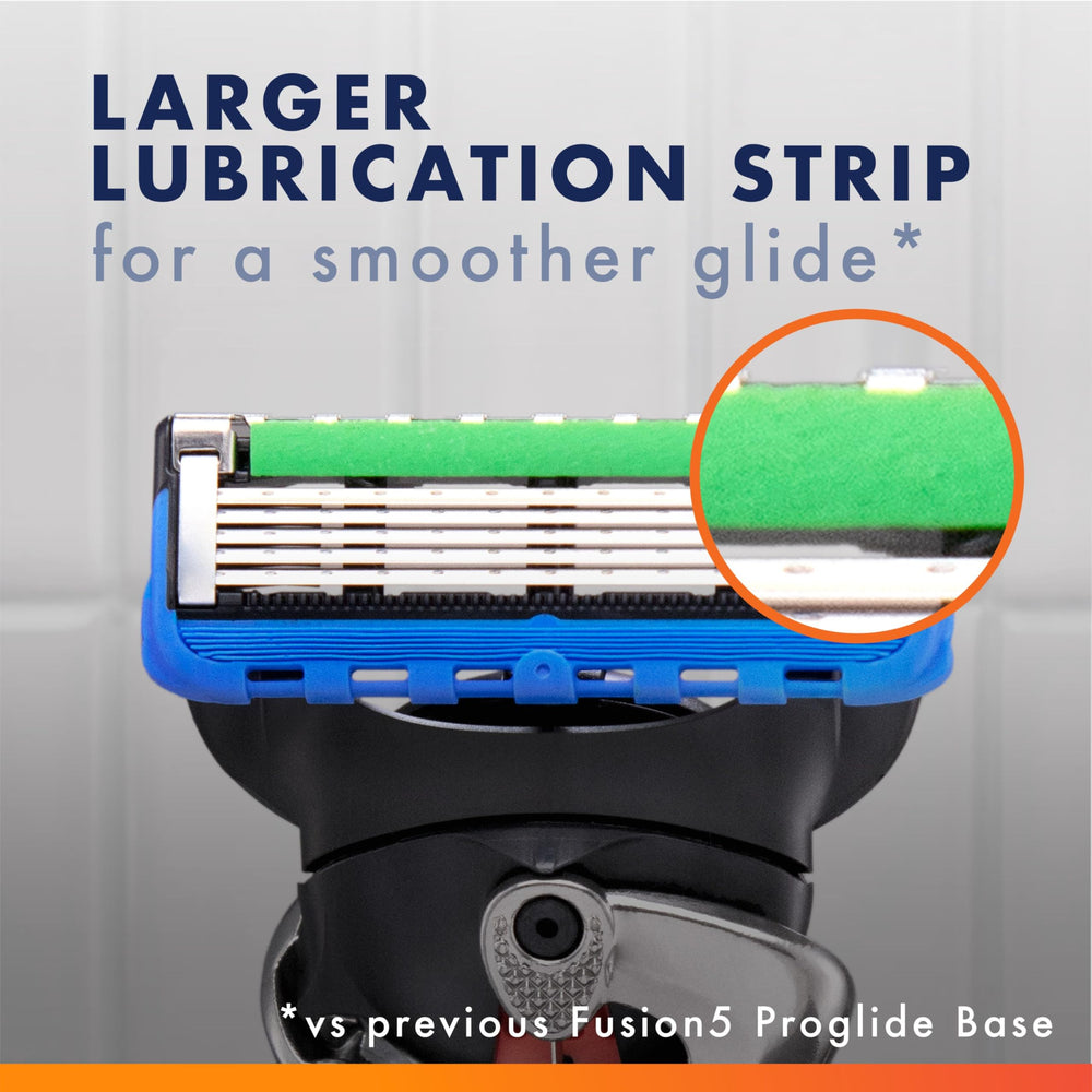 Gillette ProGlide attached to compatible Gillette handle demonstrating secure fit