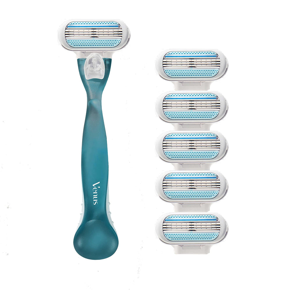 Gillette Venus close-up of gel handle offering secure, comfortable grip