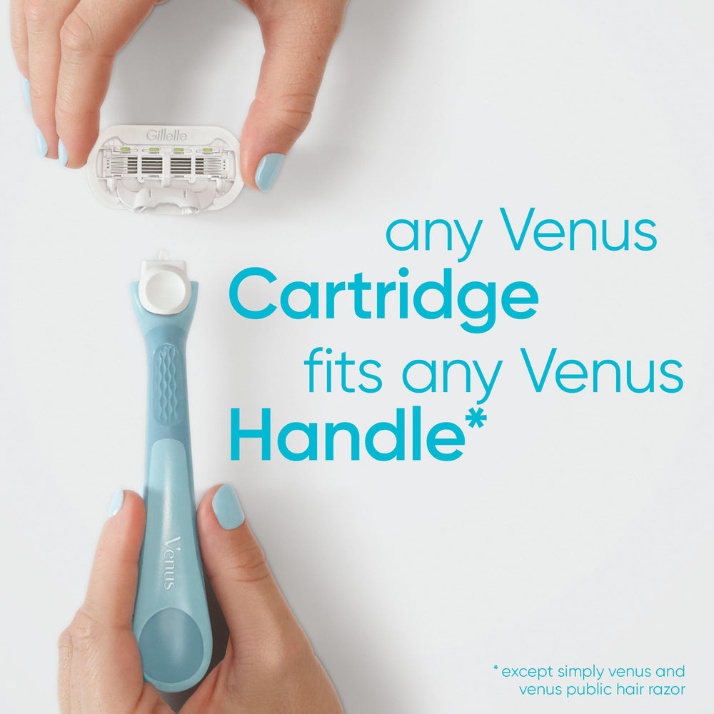 Gillette Venus open pack displaying eight cartridges for longer time between purchases