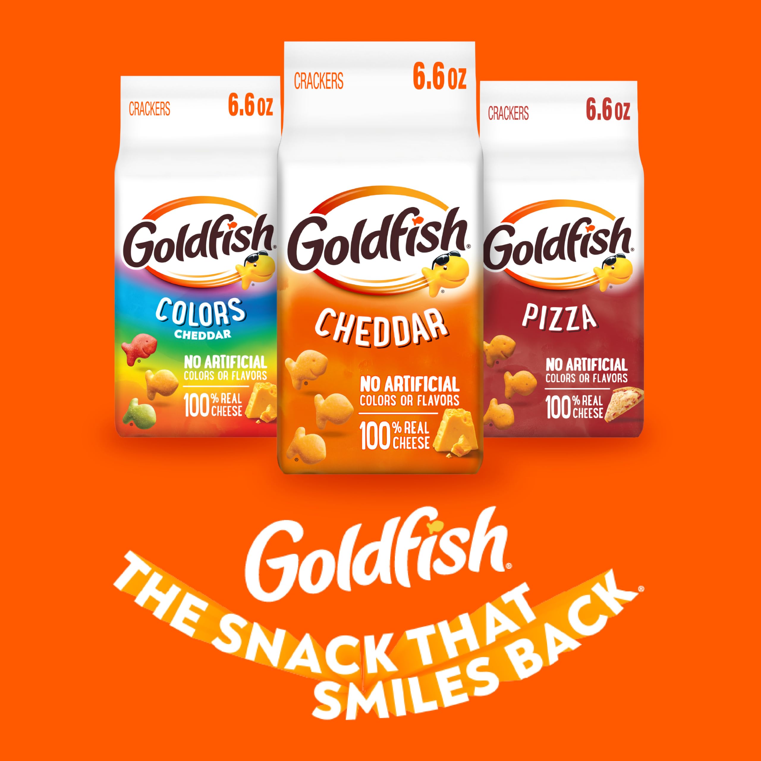 Goldfish snack packs at a picnic illustrating easy sharing and travel-ready benefit