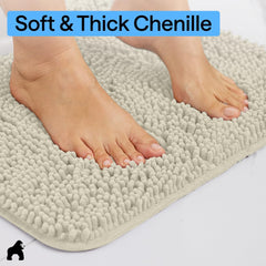 GORILLA GRIP scale comparison with foot, shows 24x17 fit and practical coverage
