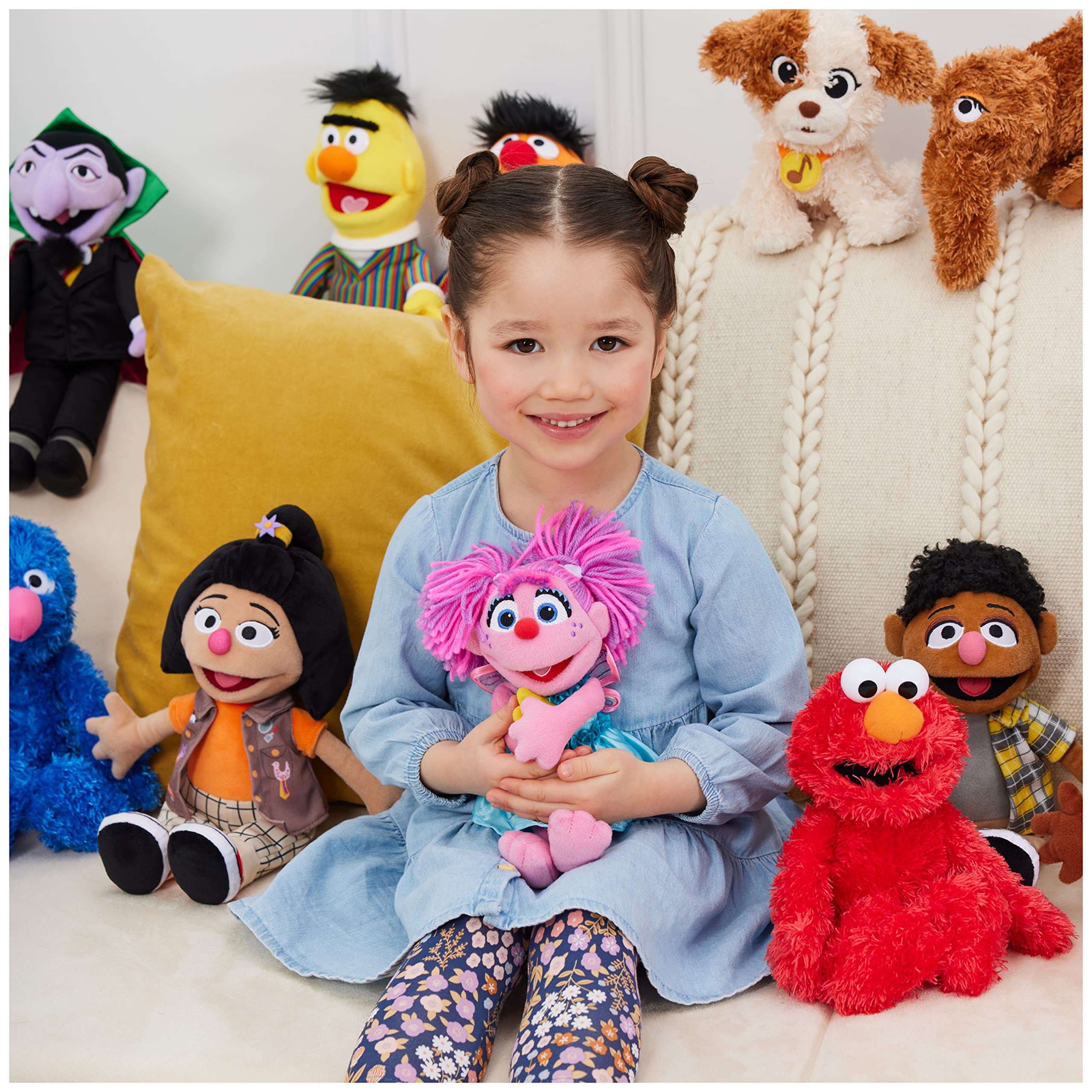 GUND Elmo beside ruler showing true 13-inch scale
