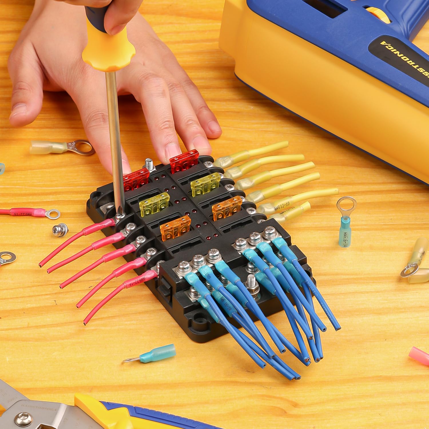 haisstronica installed on car battery terminal illustrating durable, corrosion-resistant connection