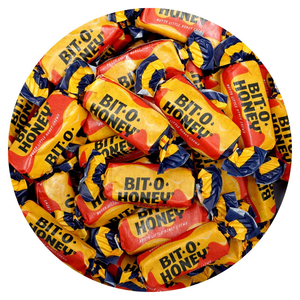 The Hampton Popcorn Company front packaging showing 2 pound bag benefit of bulk supply