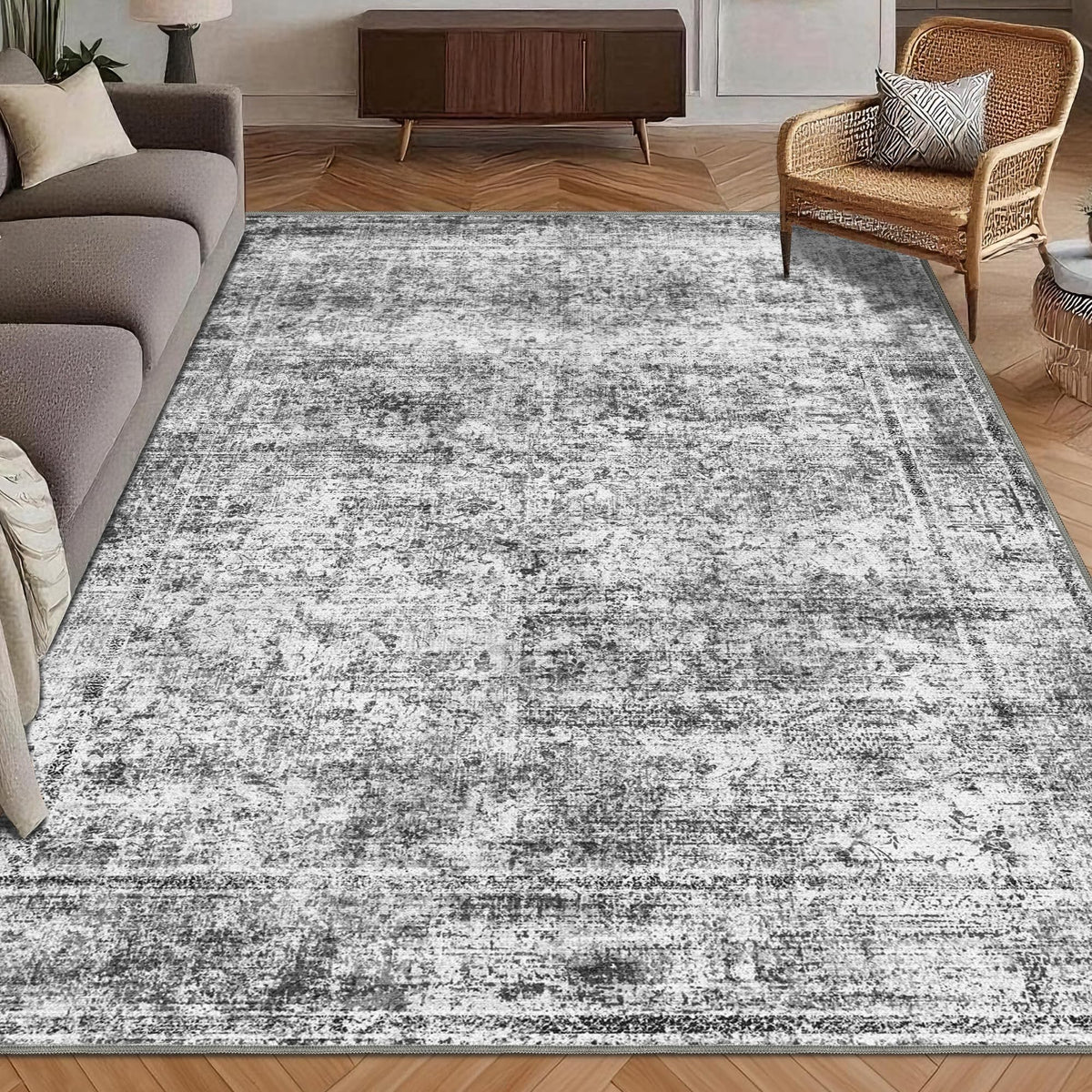 HIRUG front view of 5x7 vintage rug showing pattern and color — easy styling benefit