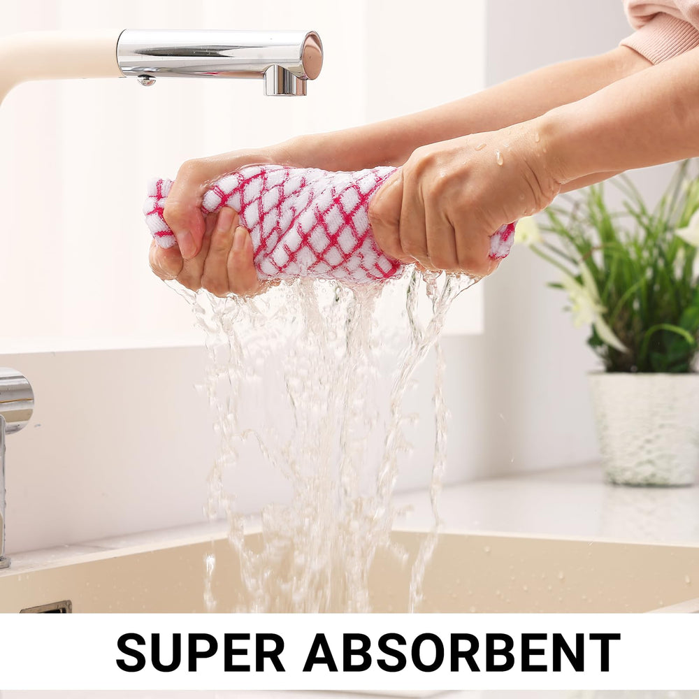 Homaxy towel lining a basket adding decorative protection and freshness