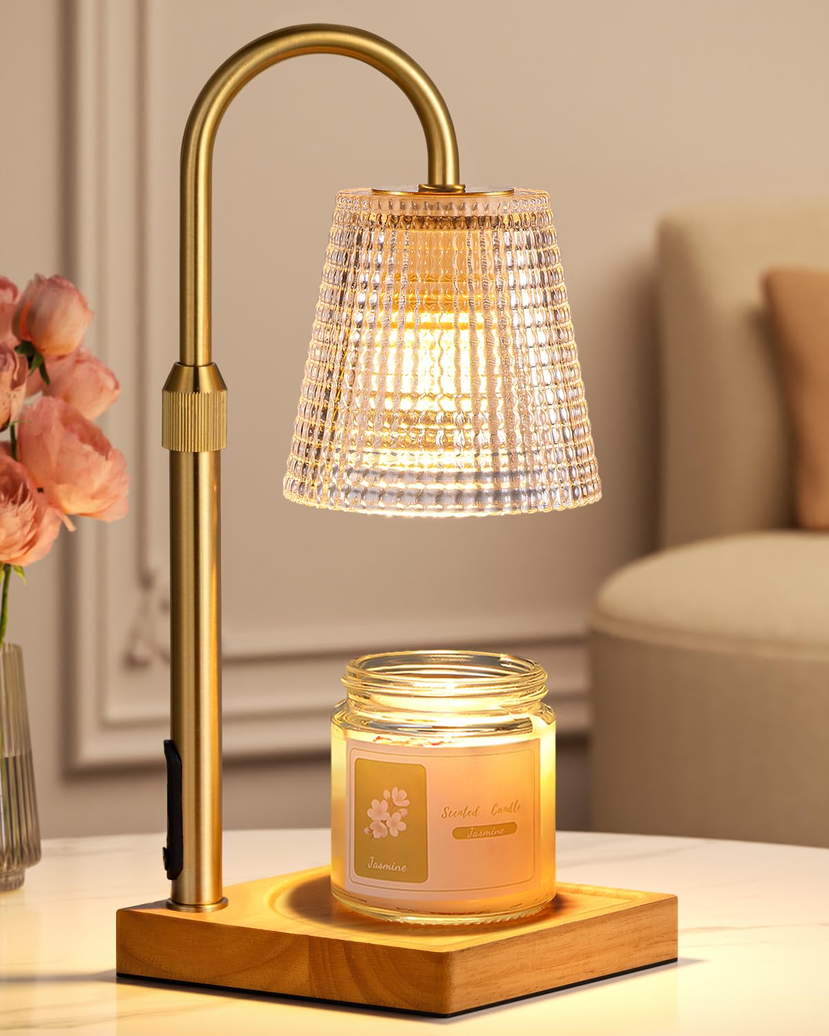 Hong-in front view lamp on table showing warm ambient glow and safe flameless scent release