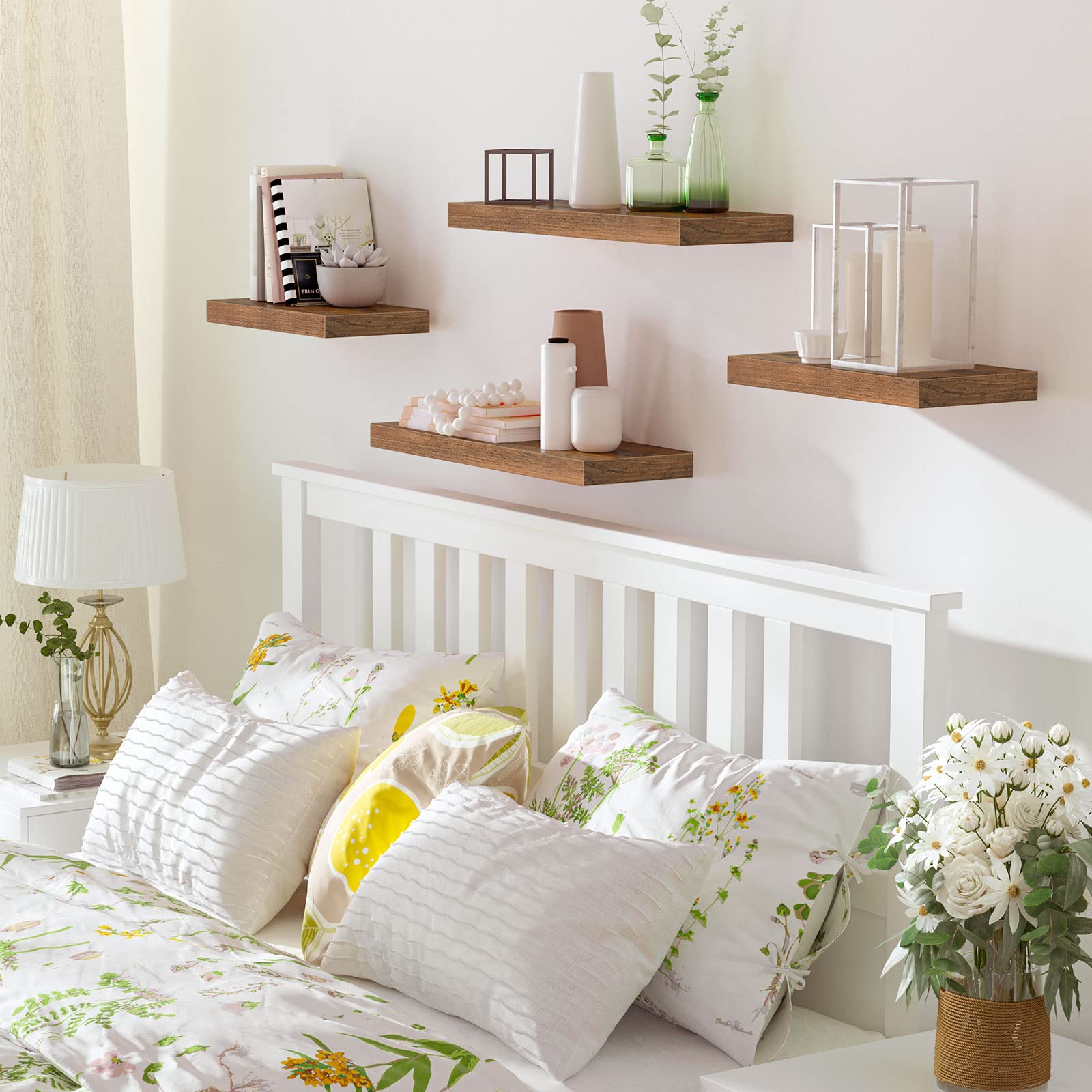 HOOBRO shelf with books to show scale and practical everyday storage capacity