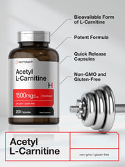 Horbäach capsule close-up revealing smooth quick-release texture for easy swallowing