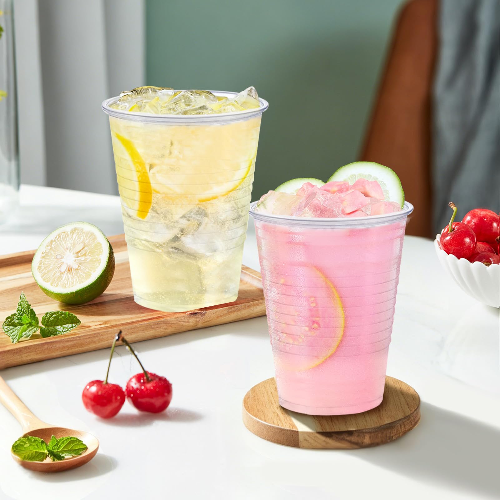 Huifany 7 oz cup held in hand illustrating portion size and comfortable grip