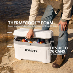 Igloo closed lid top view highlighting tight seal and UV protection benefits