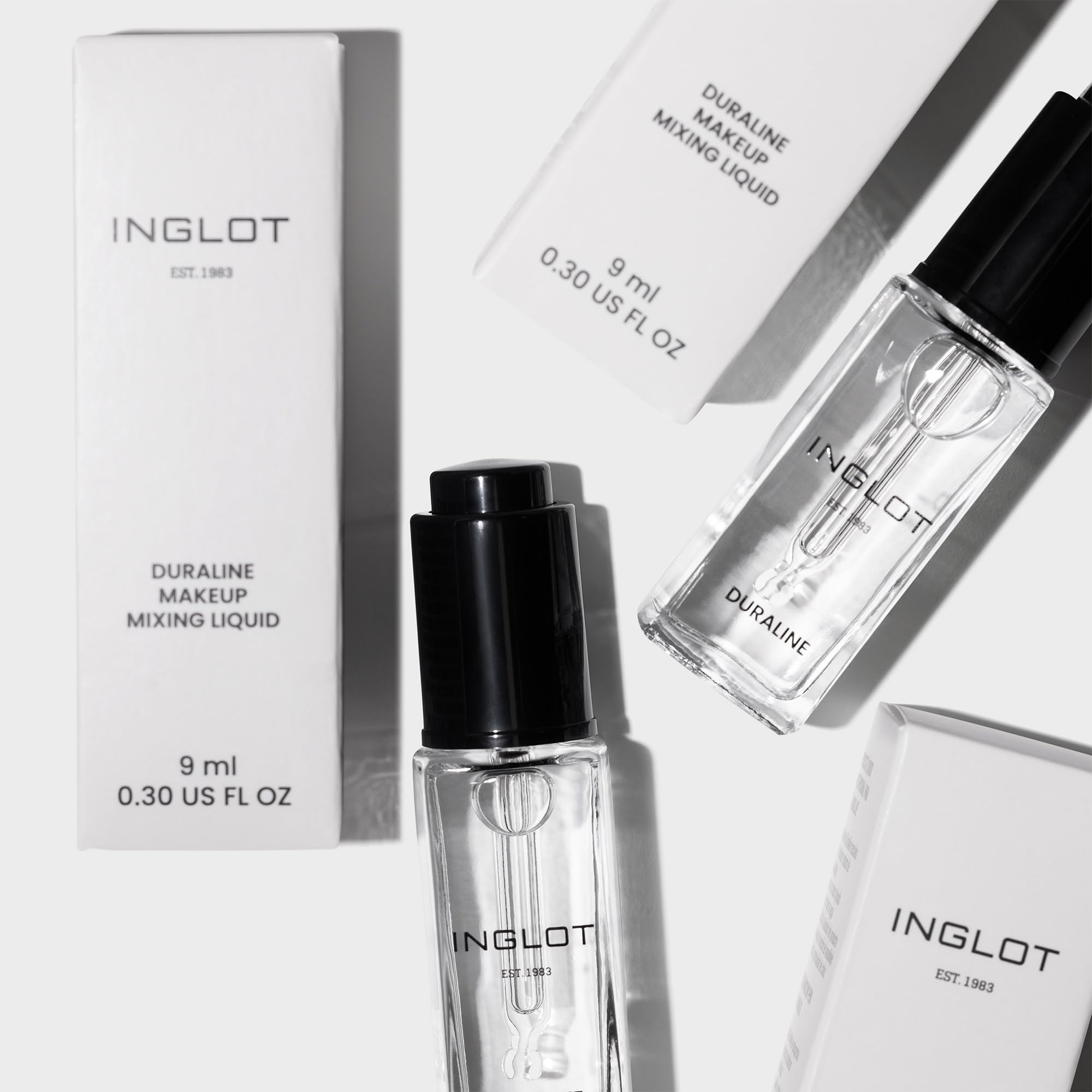Inglot Duraline reviving dried pomade demonstrating product restoration and extended usability