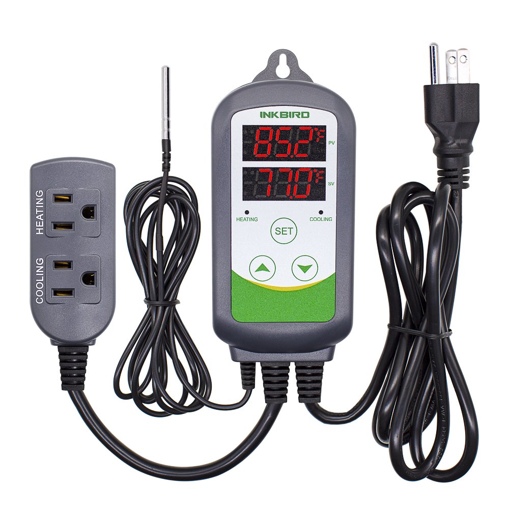 Inkbird ITC-308 front panel showing dual display and buttons for quick setup