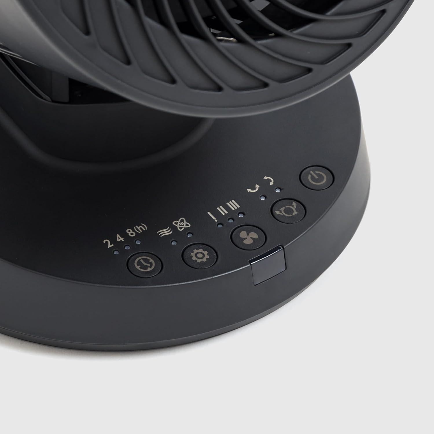 IRIS USA WOOZOO base and stability detail demonstrating wobble-free placement on surfaces