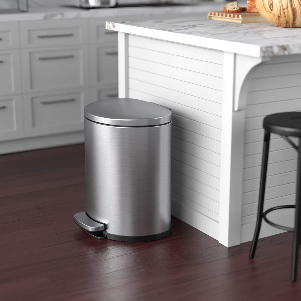 iTouchless SoftStep lid open close-up highlighting quiet soft-close mechanism for reduced noise