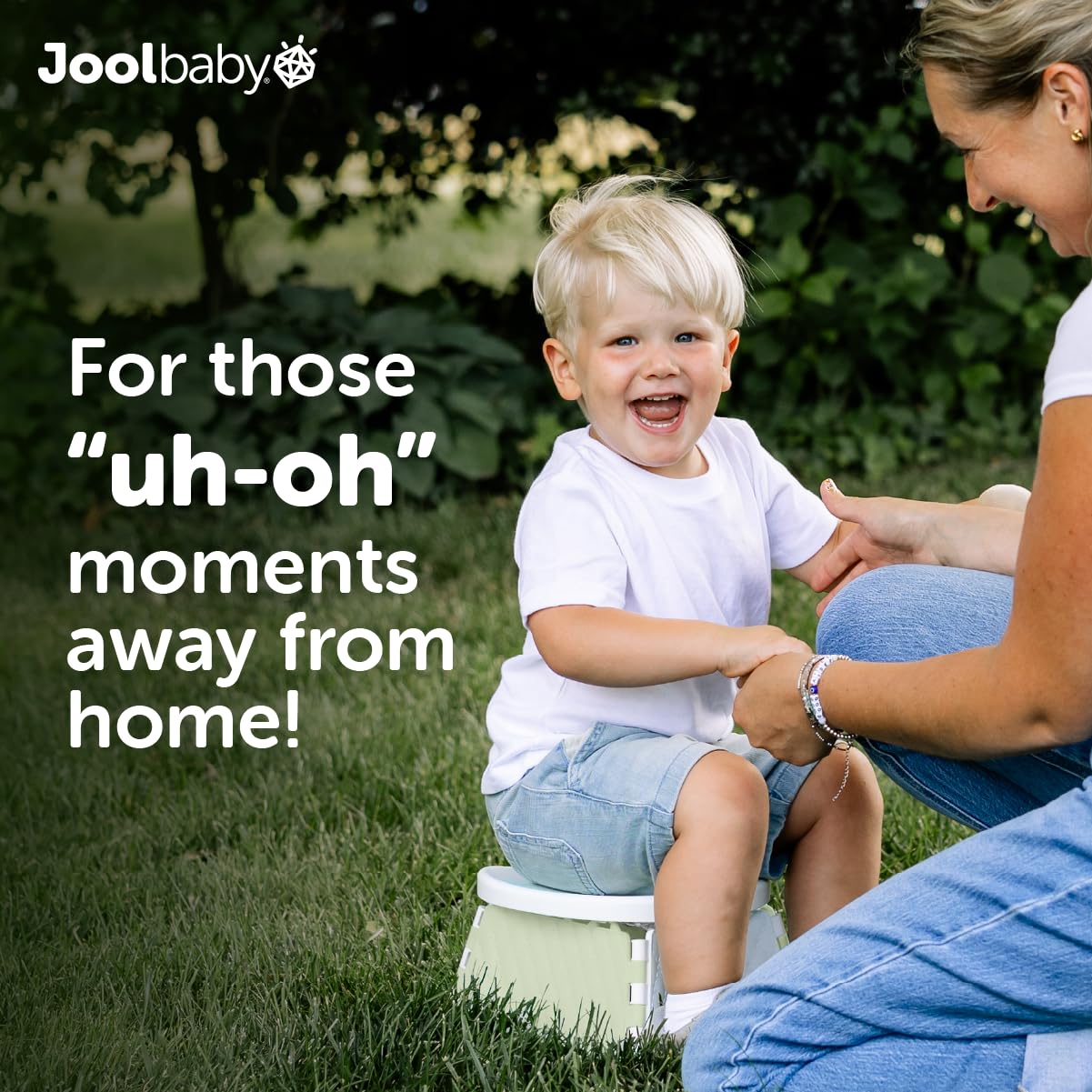 Jool Baby wipe-clean surface that simplifies outdoor cleanup