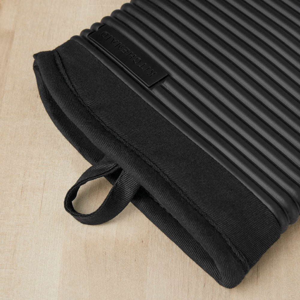 KitchenAid close-up of ribbed silicone texture for improved non-slip grip