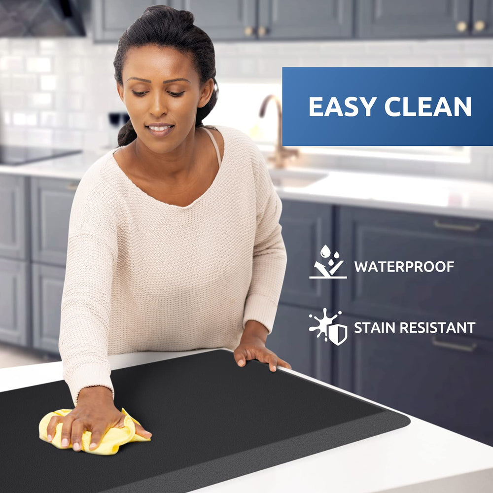 KitchenClouds underside diamond grip pattern preventing slips on dry floors