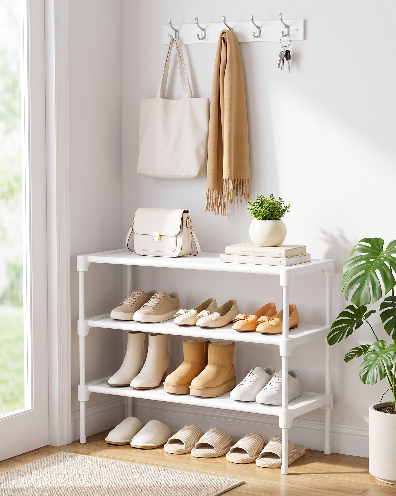 Kitsure close-up of non-woven shelf texture protecting shoes and blocking dust