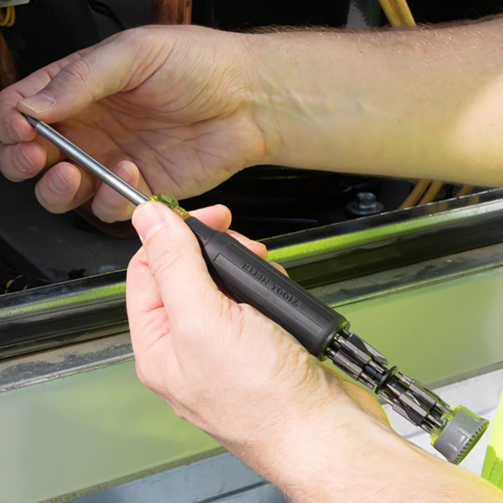 Klein Tools cushion-grip handle detail offering comfort and higher torque