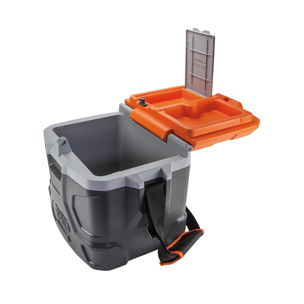 Klein Tools stainless-steel hinge detail benefit: corrosion resistance for jobsite use