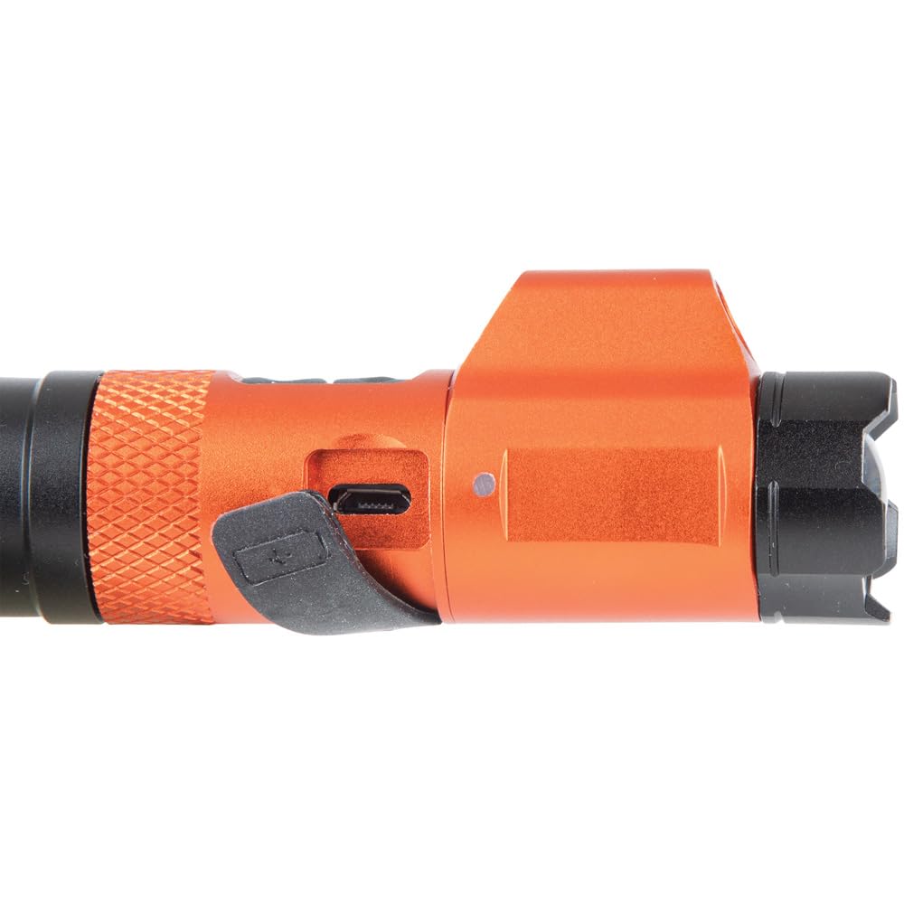 KLEIN TOOLS close texture shot of rugged housing showing durability