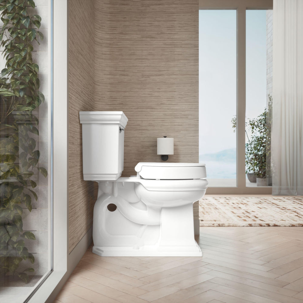 KOHLER Hyten contoured seat surface showing comfortable support