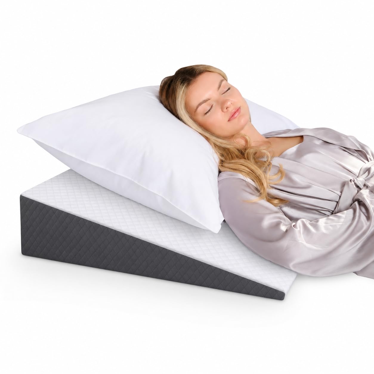 Kölbs wedge zipper and removable cover for easy washing and hygienic benefit
