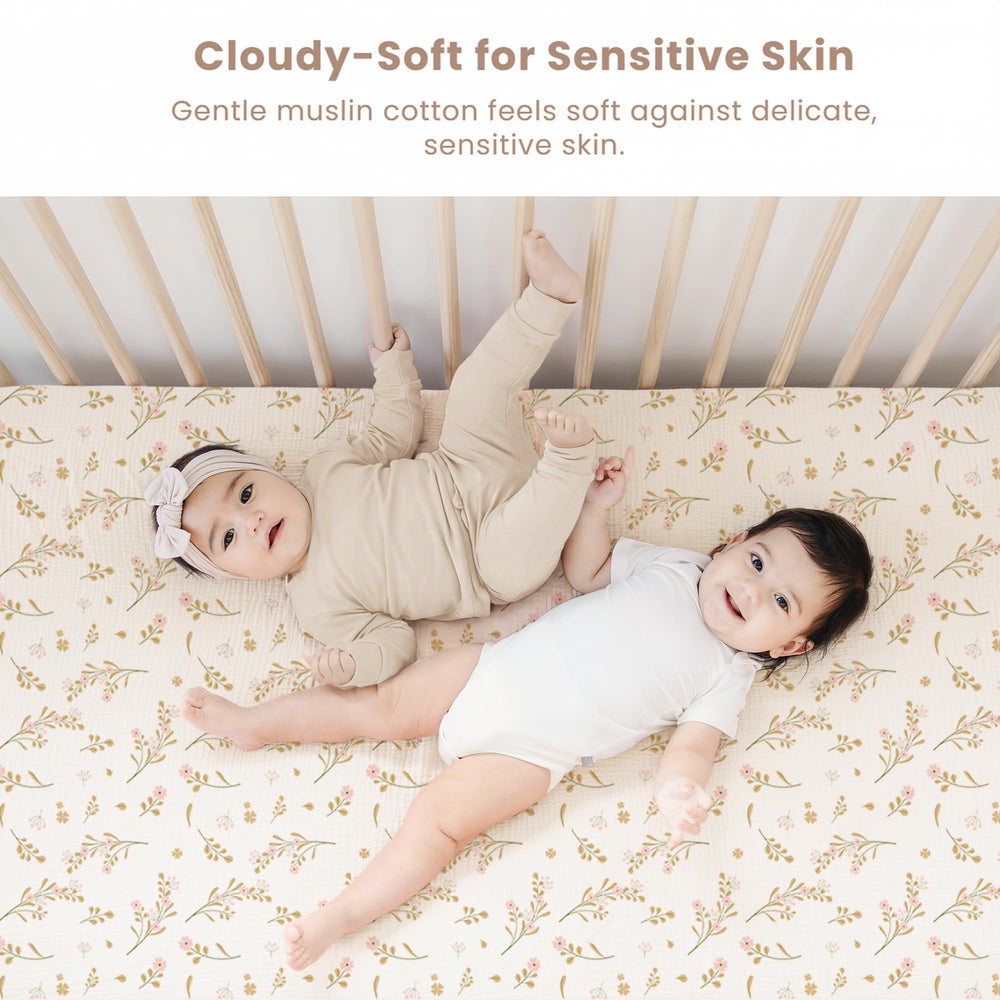 Konssy muslin fabric close-up highlighting soft texture and airflow benefits