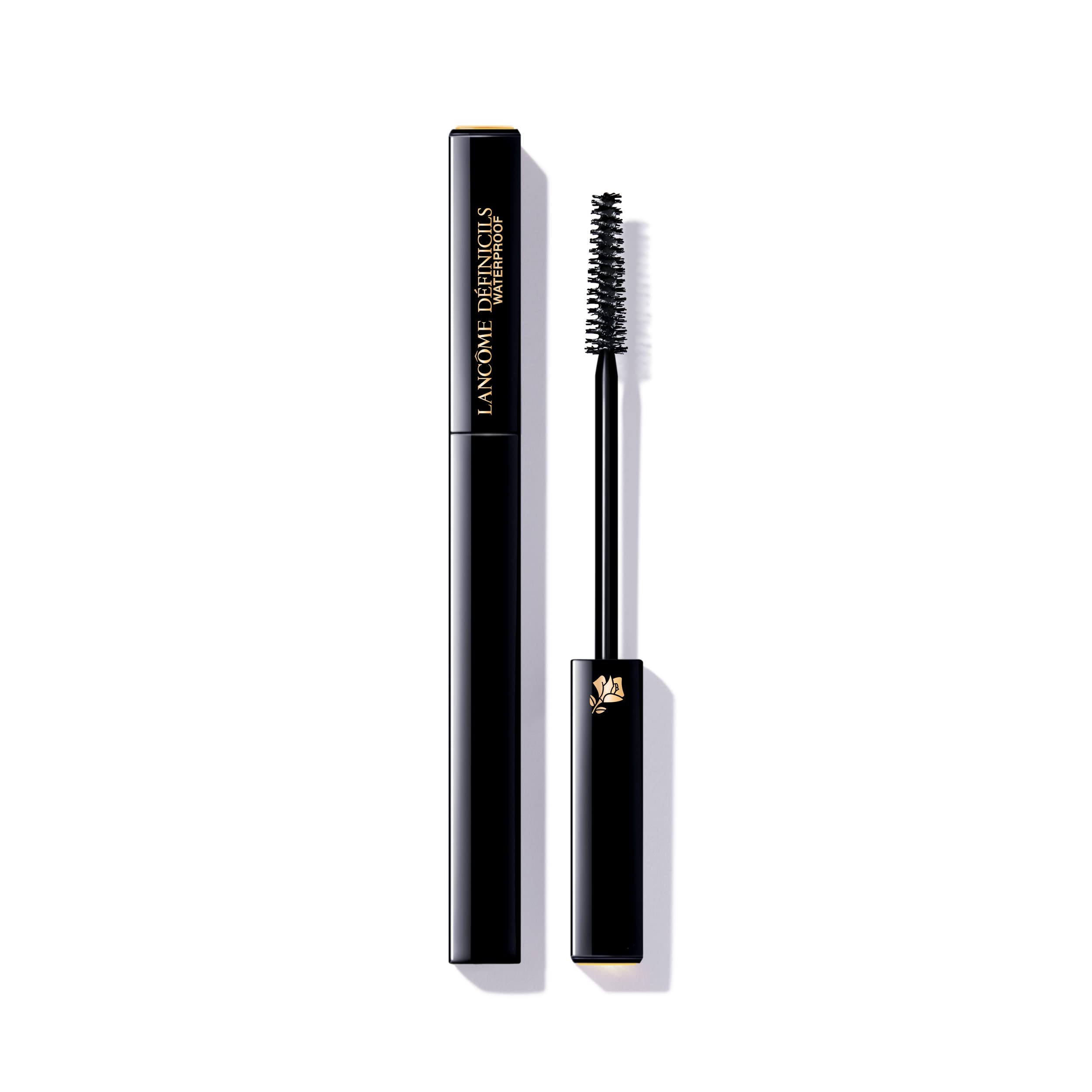 Lancôme Définicils front tube showing sleek packaging and product benefit