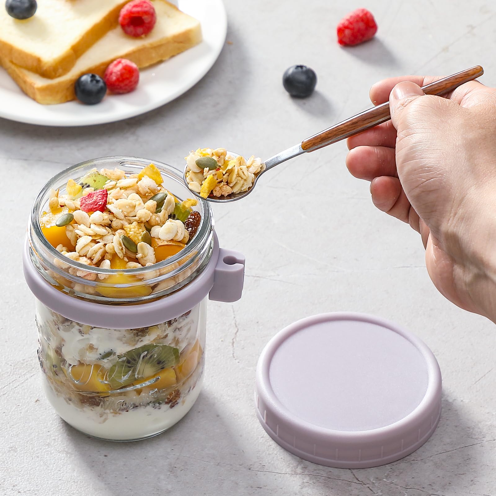 LANDNEOO spoon holder with stainless spoon demonstrating ready-to-eat convenience