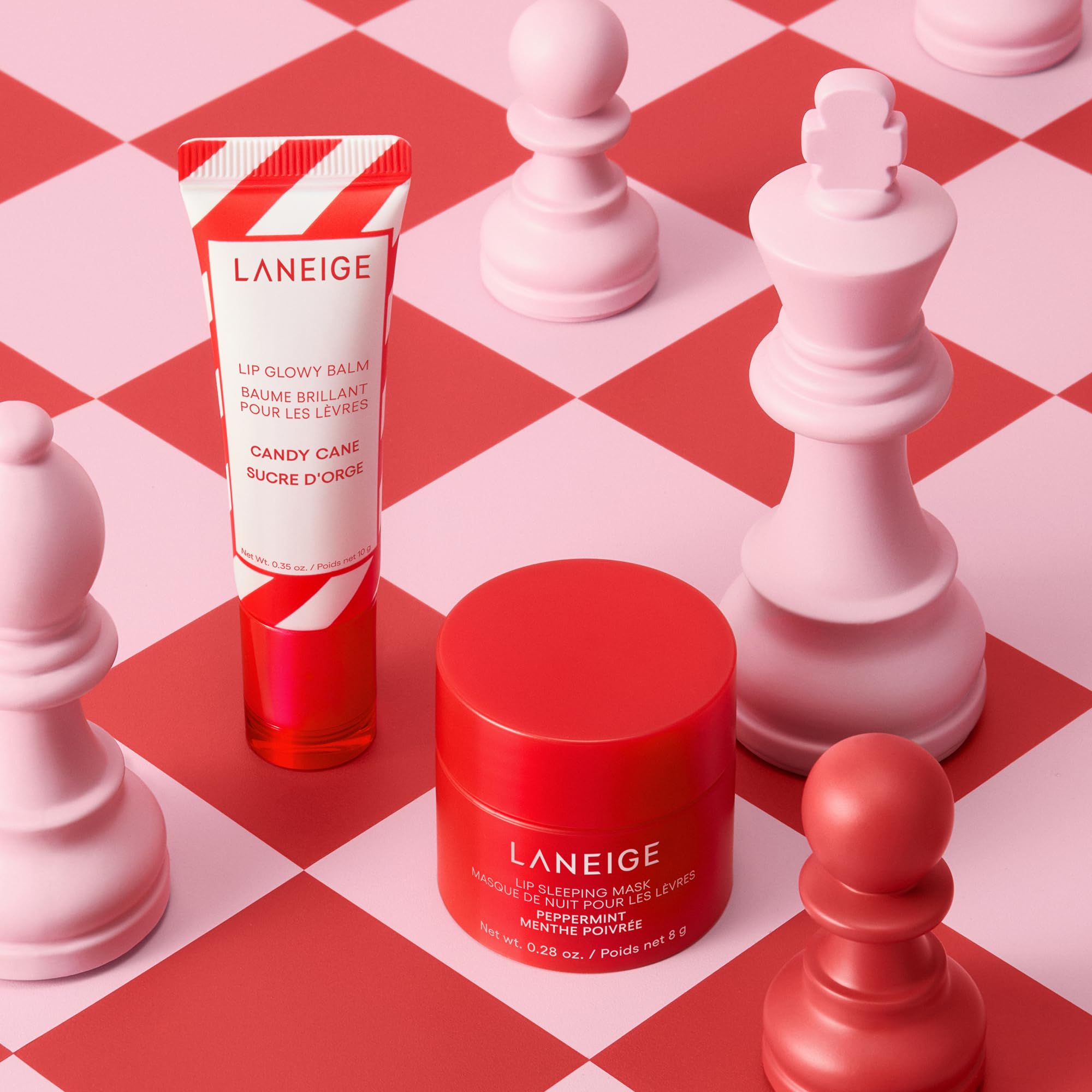LANEIGE close-up texture of sleeping mask showing thick cream for deep hydration