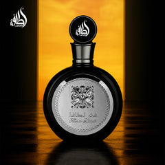 Flatlay of Lattafa Fakhar ingredients showing bergamot and woody note clarity