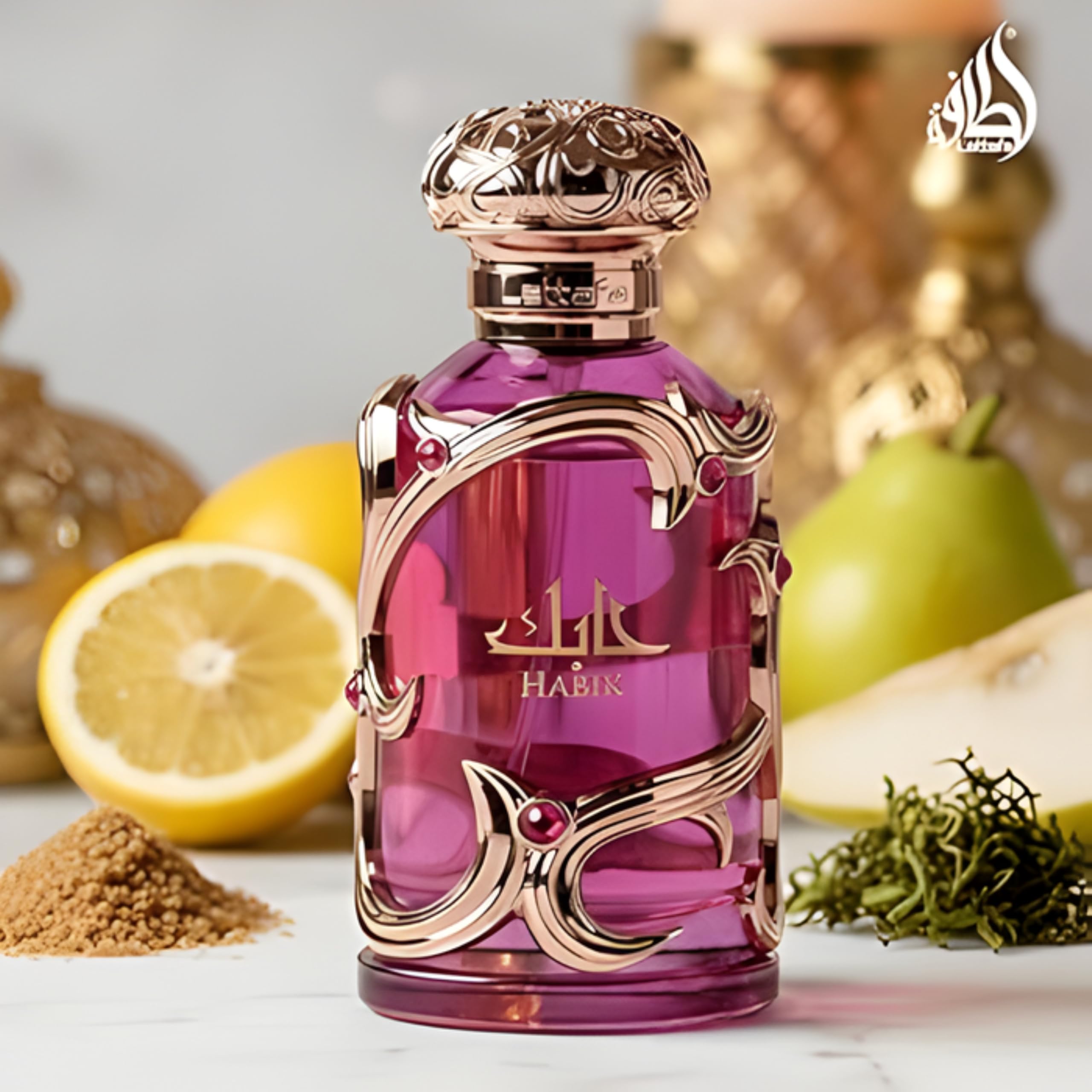 Lattafa Habik liquid color and atomizer showing product clarity and quality