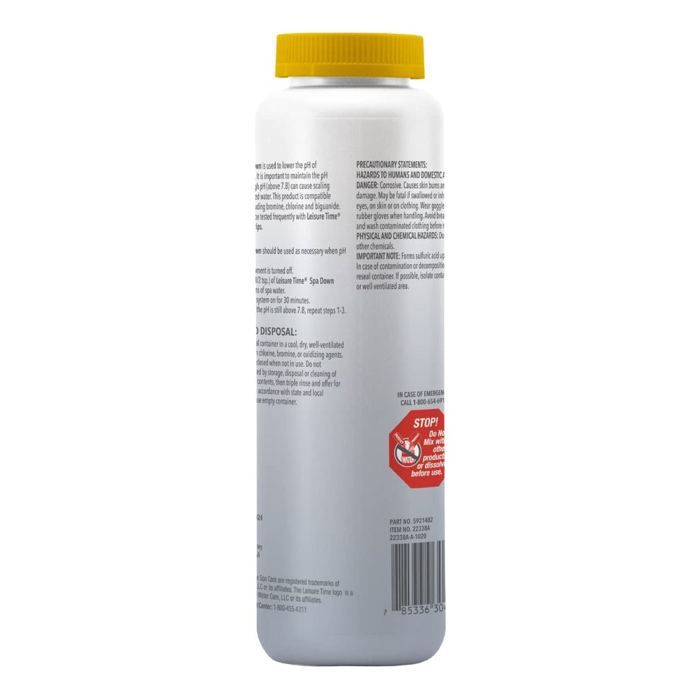 LEISURE TIME close-up of granular Spa Down texture, easy dissolving benefit