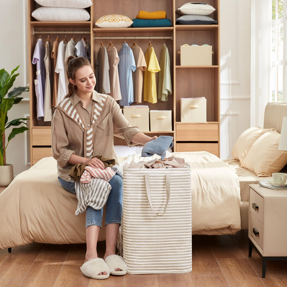 Lifewit lifestyle shot in a dorm room showing portability and neutral design