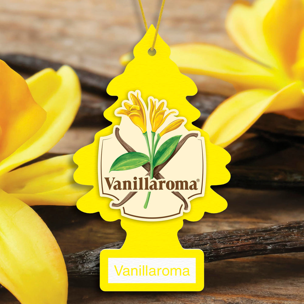 LITTLE TREES Vanillaroma close-up texture and scent design, clear fragrance cues