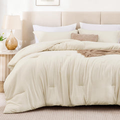 Love's cabin close-up of matching pillowcase showing soft fabric and tidy finish