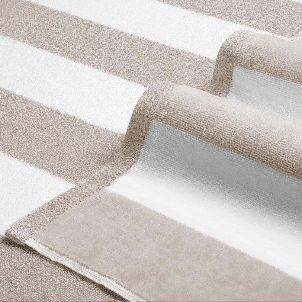 LULUHOME close-up cotton loops highlighting absorbency and softness
