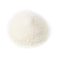 Manna Pro powder close-up texture showing fine mixability for fast dissolution