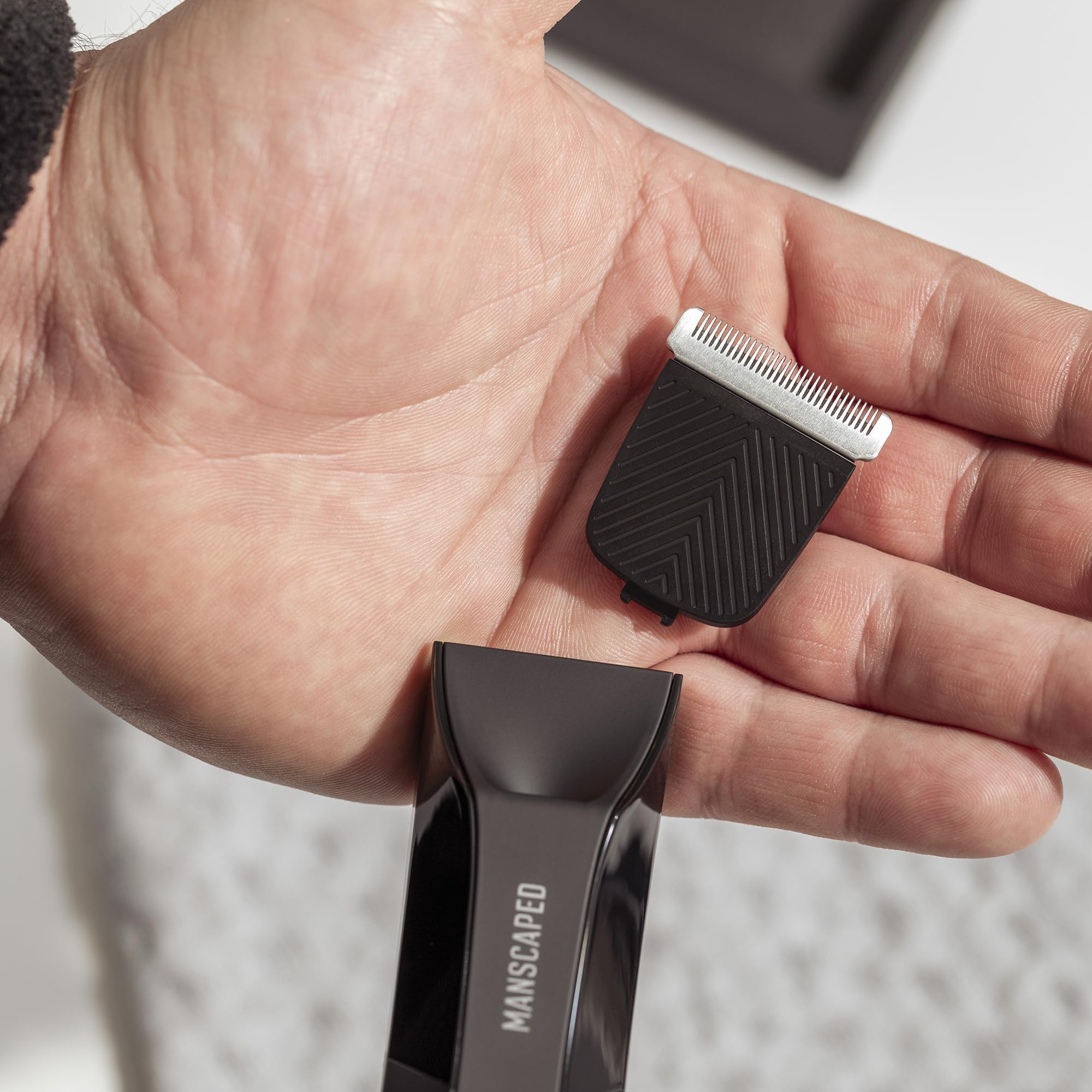 MANSCAPED ceramic blade close-up highlighting smooth edge and durability