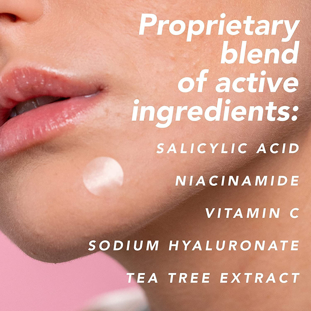 Mario Badescu hands applying patch to spot demonstrating gentle, hygienic application