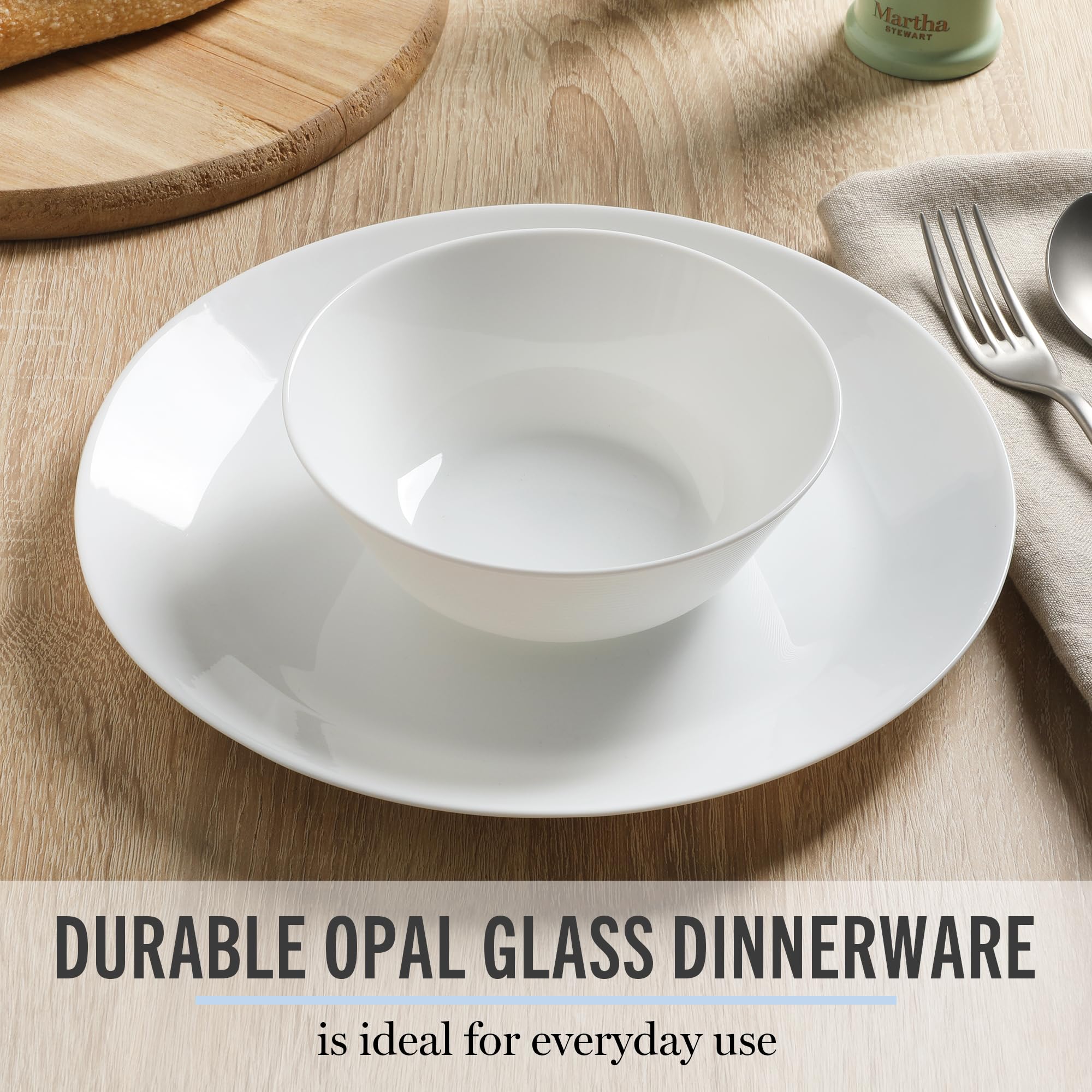Martha Stewart close-up of plate edge highlighting thickness and chip-resistant construction