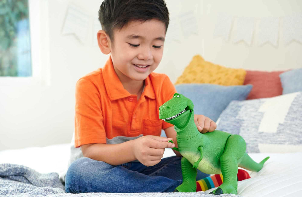 Mattel Rex head detail with rotating neck highlighting expressive movement