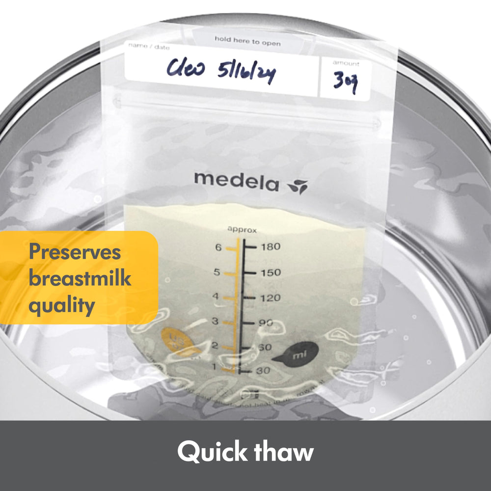Medela flat frozen stacked bags saving freezer space and speeding thawing